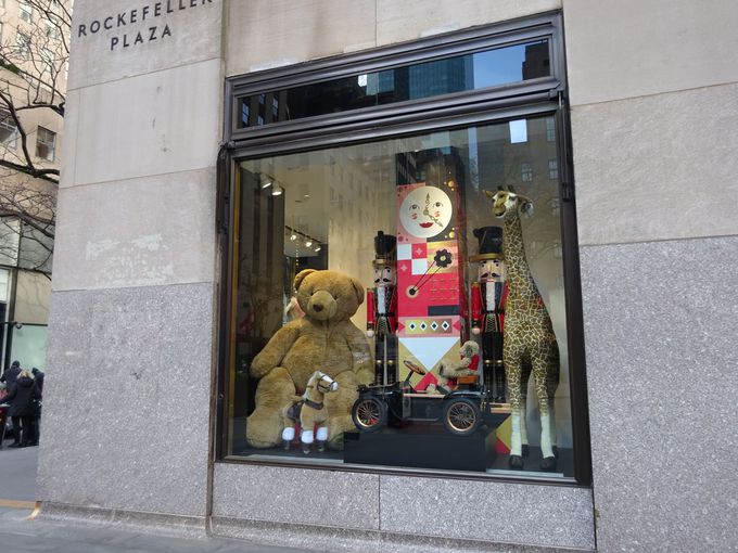 ニューヨーク最大の老舗おもちゃ屋 Faoシュワルツ に遊びにいこう アメリカ トラベルjp 旅行ガイド