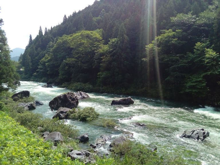 ����̐����ɖʂ��������فu���̂��فv