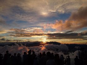 �p�m���}�Ɖ_�C�Ɋ����I�k�u�ꍂ�������uSORA terrace�v�̋L���T���l�C��