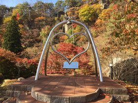 �g�t�f�[�g���y���߂�X�|�b�g��������8�I ���}���`�b�N�ȏH���I�̋L���T���l�C��