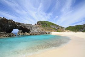 1��100�l����̓�!?���}���u�쓇�v�ŏo���i�Ƃ͂̋L���T���l�C��