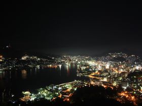 長崎で夜景スポットのハシゴ！稲佐山と鍋冠山公園で二つの違った夜景を楽しもう