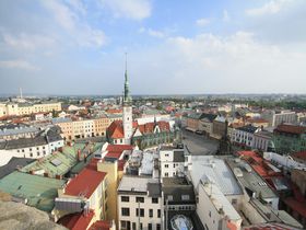 かつての要塞都市チェコ「オロモウツ」は世界遺産とチーズの町