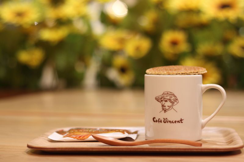 ゴッホの世界に浸れるカフェが徳島「大塚国際美術館」にオープン