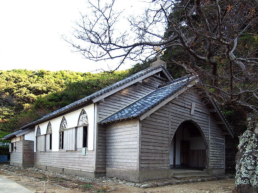 世界遺産登録目前！長崎県「久賀島」にある木造瓦葺き教会と潜伏キリシタンの史跡