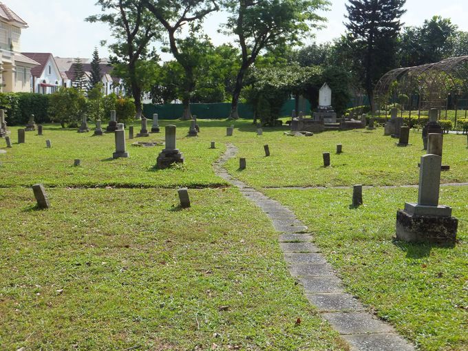 東南アジア最大規模の美しい日本人墓地