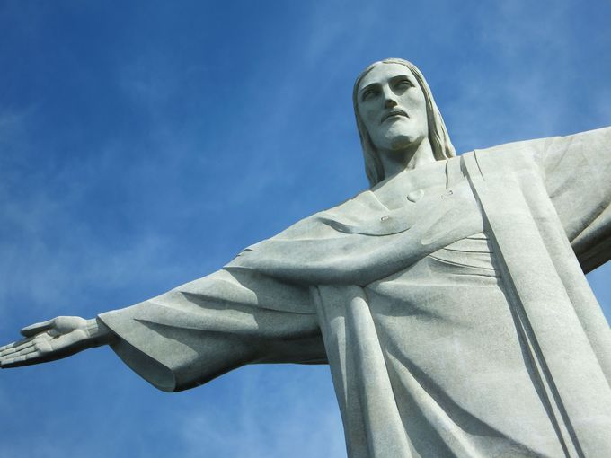 大迫力のキリスト像は“新・世界七不思議”のひとつ