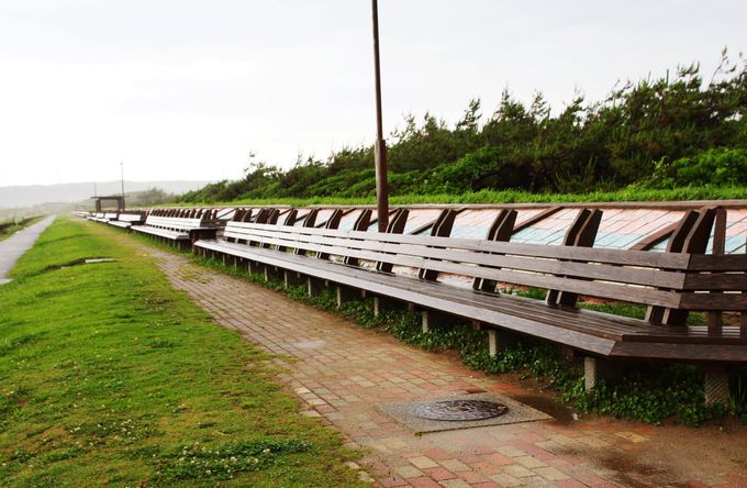 世界一長いベンチは能登半島にあり！