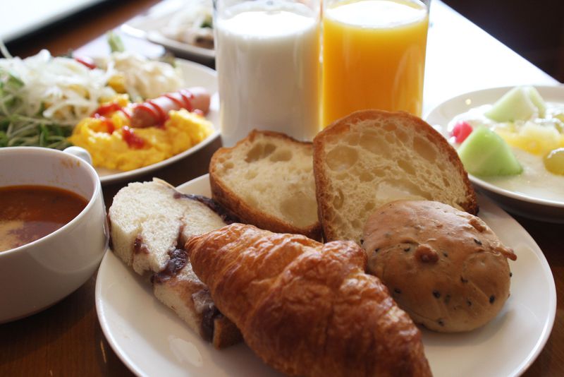 神戸で人気の老舗パンが食べ放題！神戸三宮東急REIホテル