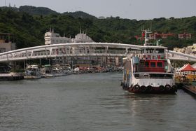 10���ő�p�E���Y�`�𖞋i�I���Ãt�F���[�̊y���ݕ��̋L���T���l�C��