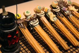 ���E�z�e�� ���j�o�[�T�� �|�[�g ���B�[�^�̃n���E�B���̓L���J���X�C�[�c�ɂ͂܂�I�̋L���T���l�C��