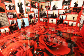 ̎WIuRo Land`ȊO`vŊJÂ̋LTlC