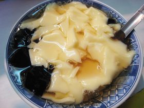 �����s��E�ԏ�X��s�͑�k�̌����s�I�n���Ől�C�̃O������H�ו����̋L���T���l�C��