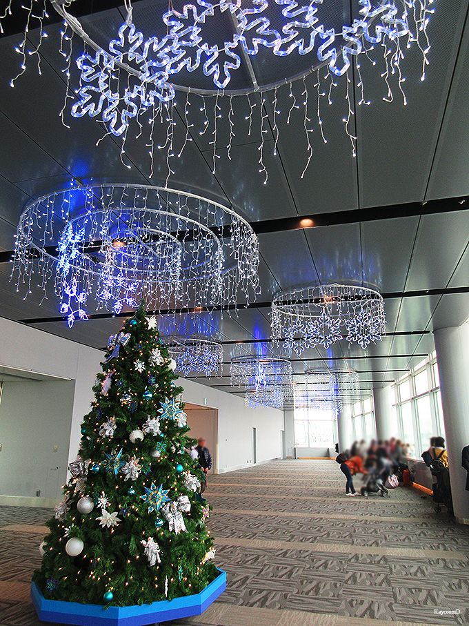 国内線第2旅客ターミナルのクリスマス装飾