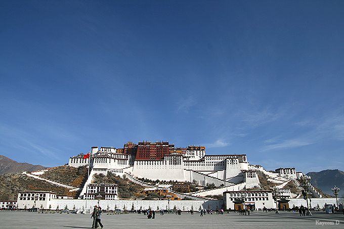 チベット仏教総本山！中国・チベットの世界遺産ポタラ宮を徹底観光