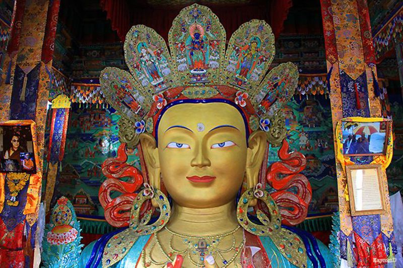金の手形のタンカ！インド・ラダック「ティクセ・ゴンパ」でチベット仏教の宝物を見る