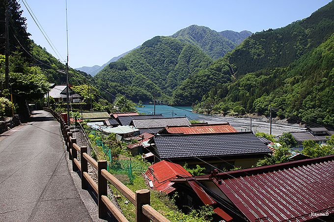 秘境の地「奈良田集落」女帝も愛した山梨の秘湯と南アルプスの大自然