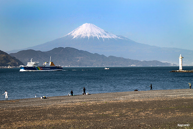 富士山の絶景ポイント「清水三保海浜公園」と「三保真崎海水浴場」