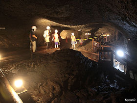 富士山麓の洞窟探検！西湖コウモリ穴と竜宮洞穴の神秘の世界