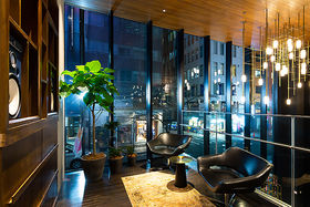 uU Cp[N LoX WvŎF̃zeXeCI̋LTlC