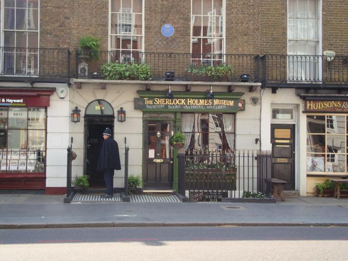 ロンドン シャーロック ホームズ博物館 ヴィクトリア朝の香りが漂う シャーロキアンの聖地 イギリス Lineトラベルjp 旅行ガイド