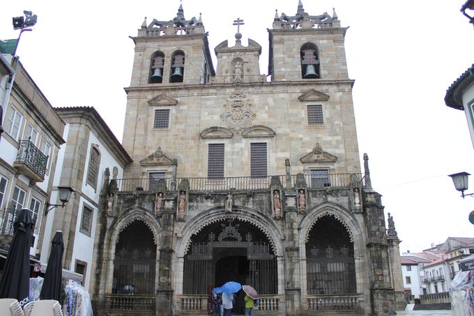 ポルトガルの古都 ブラガ 聖地と宮殿をめぐる1日観光モデルコース ポルトガル トラベルjp 旅行ガイド