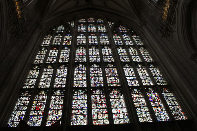 歴史を語るイングランド最大規模の「大聖堂」