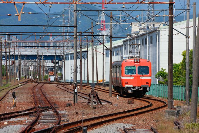 岳南電車のスタート地点「吉原駅」から「ジャトコ前駅」の紹介