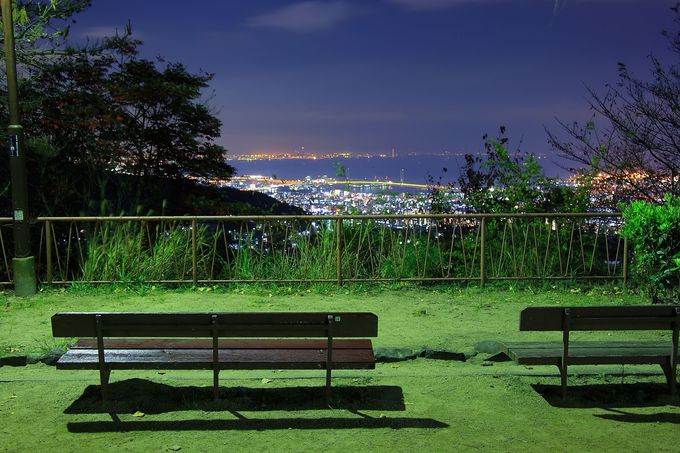渦森台の最上部から見る極上神戸夜景！「渦森展望台公園」