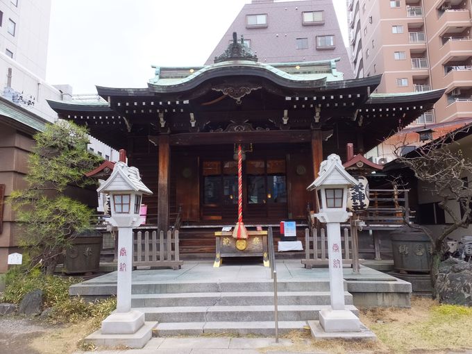 「たけくらべ」に描かれた千束稲荷神社