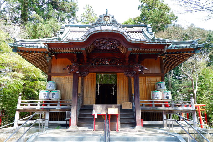 関東三大稲荷の一つ「白笹稲荷神社」とは
