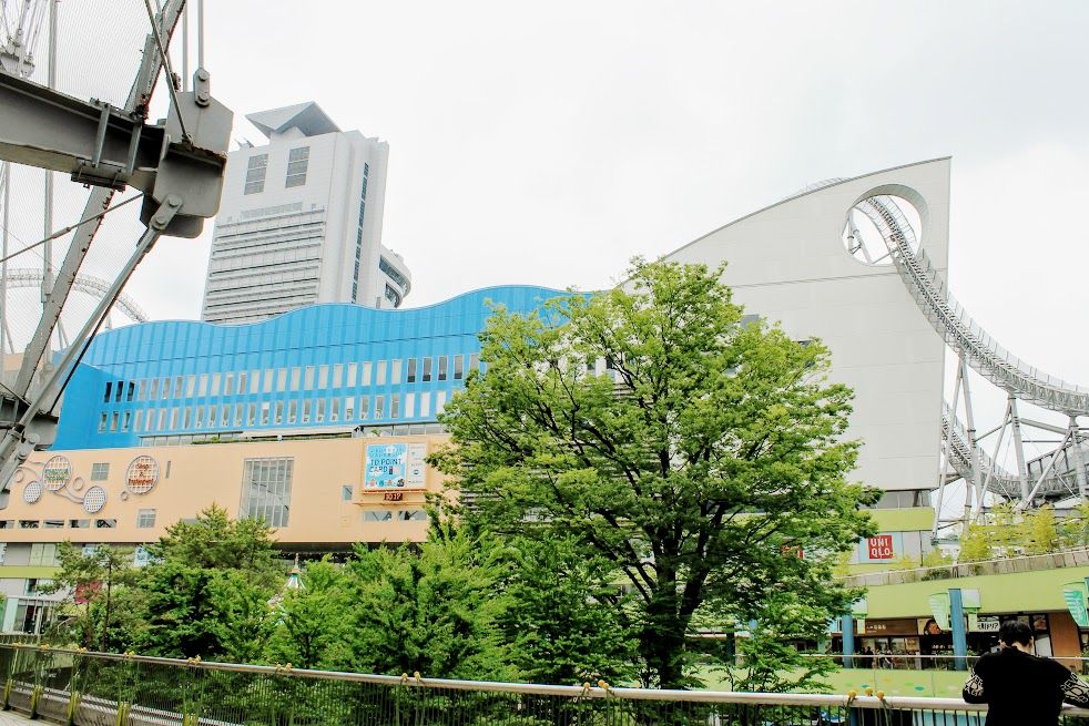 都会のど真ん中の温泉でリラックス！「東京ドーム天然温泉 スパ ラクーア」
