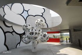 tusΔȔpفv́AA[gEHEVт̃IAVX̋LTlC