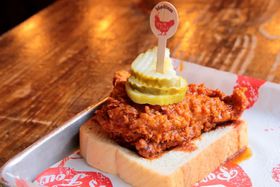 �i�b�V���r���u�p�[�e�B�[�E�t�@�E���v�̃`�L���͊����o��������I�̋L���T���l�C��