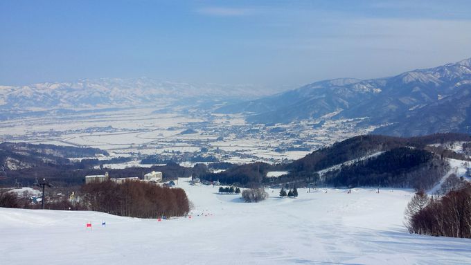 スキー場と野天風呂のどちらも絶景！長野「木島平スキー場」