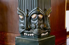 ���̎В����W�����I�����E�x�m���z�e���u���C���_�C�j���O���[���v�̋L���T���l�C��