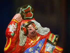 yl`ŏ{Iu{yl`فvŒm`H|̐E