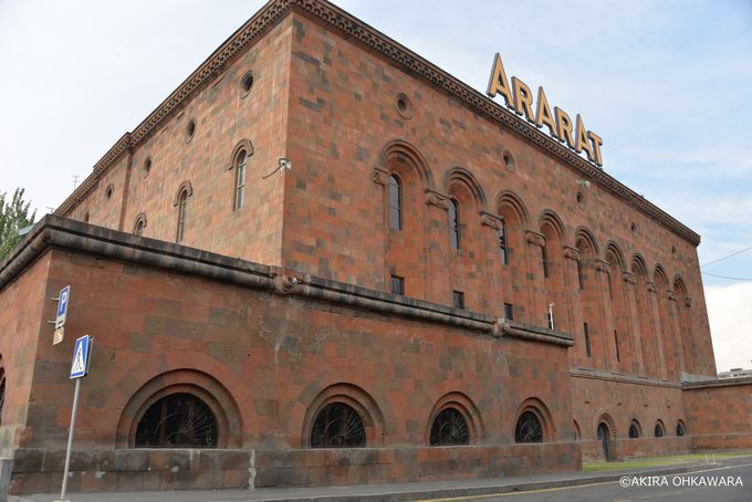 �������ł���K�C�h�c�A�[���u�A�����g�E�u�����f�[�H��v