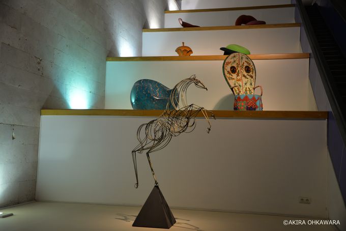 ����K�i�u�J�X�J�[�h�v�ƃA�����g�R