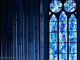 シャガールの幻想的な青！ドイツ・マインツ「聖シュテファン教会」