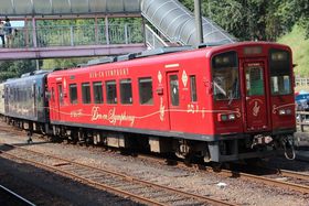 F{̓ci\IĂȂόԁucVtHj[v̋LTlC