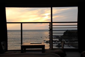 ���V�i�C���ЂƂ��߁uOCEAN RESORT�������Ɓv�����������u�s�̋L���T���l�C��