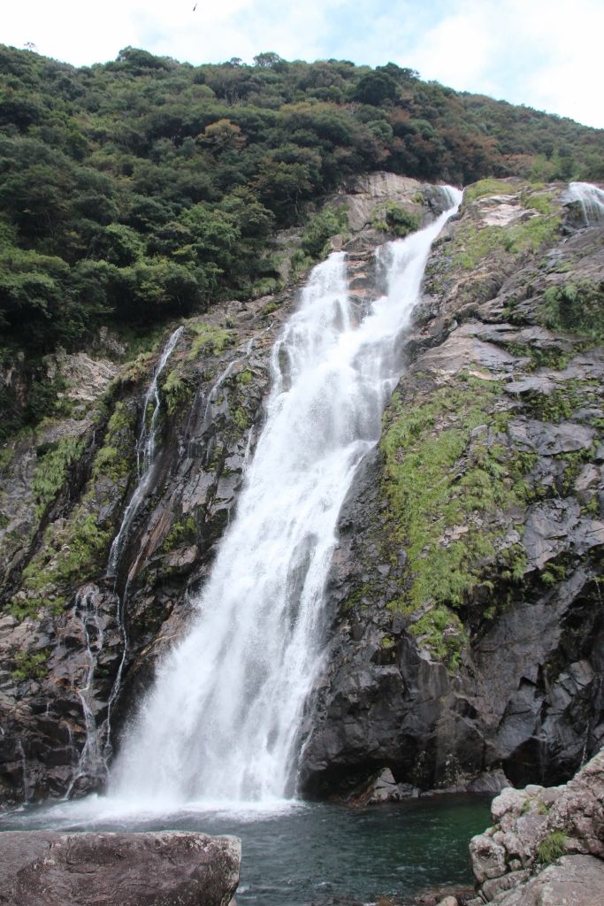 落差88ｍの壮大な滝「大川の滝」