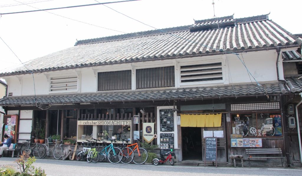 築150年の古民家を使ったカフェ「汐待亭」