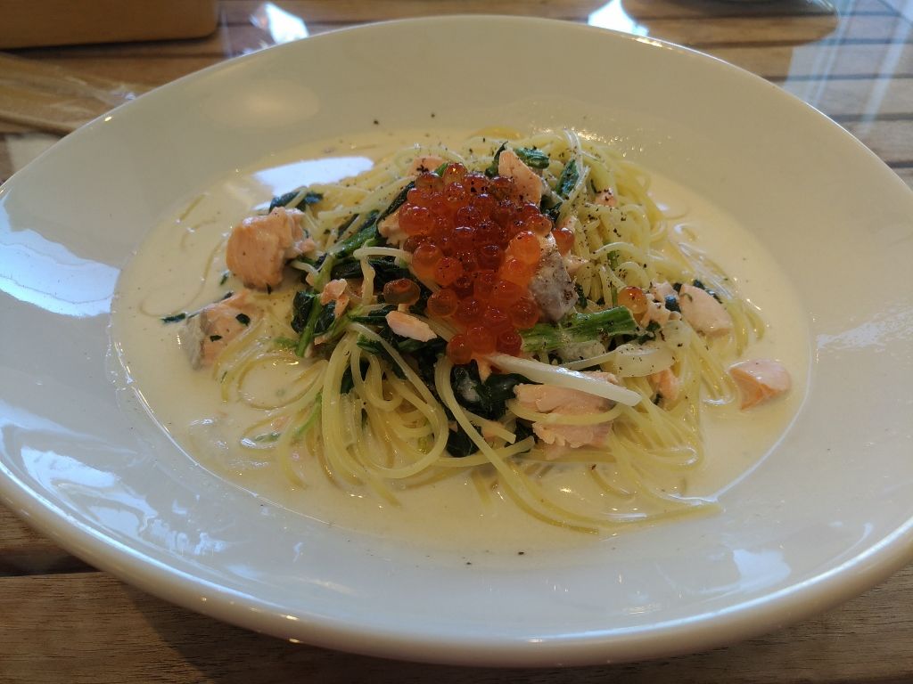 �V���E�F�{�̌��I�f�ނ��g���������v���[�g�����`����������