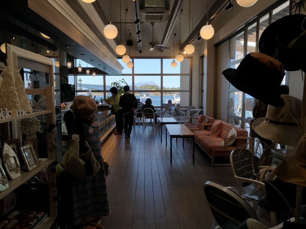 �V���̓��Y�i�����ځu���]���}�[�P�b�g�v