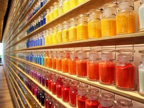 �V���F�uPIGMENT(�s�O����)�v��4��2�S�F�~�G����f�U�C���̋L���T���l�C��