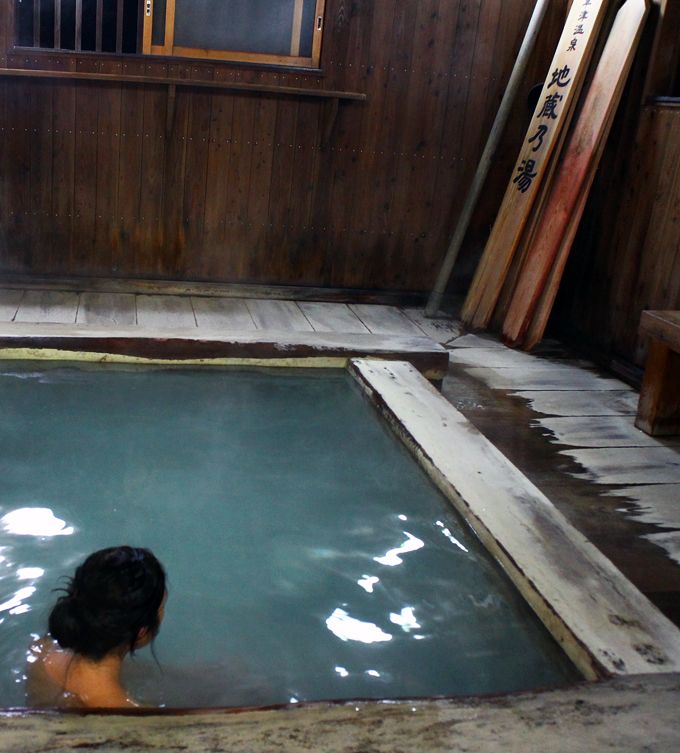 時間湯とは、草津温泉独自の伝統入浴法