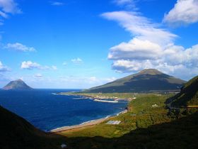 一度は行きたい！日本のおすすめ離島10選 自然もグルメも大満喫！