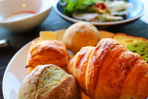 神戸の食べ歩き人気スポット15選！おすすめのスイーツ・グルメを老舗の名店から穴場まで紹介の記事サムネイル